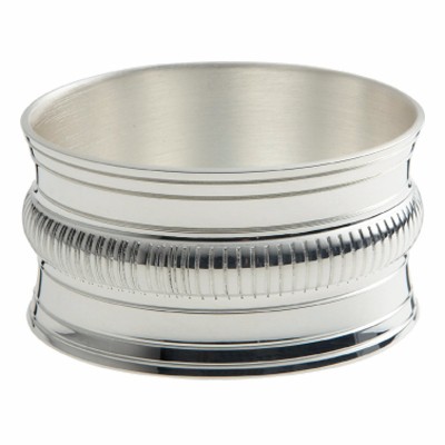 Rond de serviette Godrons (m�tal argent�) par Ercuis