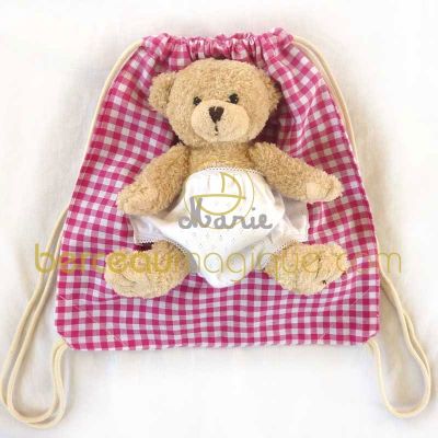 Sac � doudou vichy rose personnalisable par Les Griottes