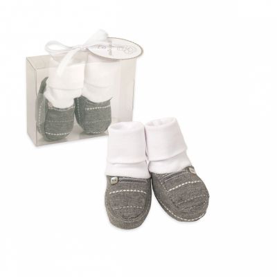 Chaussons de naissance ray�s gris par Pasito a pasito