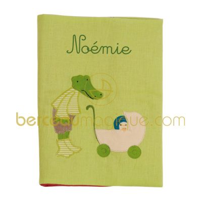 Livre de naissance personnalisable Croco Les Loupiots par Moulin Roty