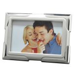 Cadre photo horizontal 18.5 x 13.5 cm (m�tal argent�) - Orf�vrerie de Cr�vigny 
