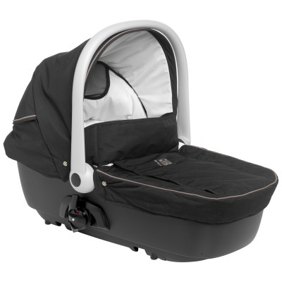 Nacelle-auto noir liser� taupe par Red Castle