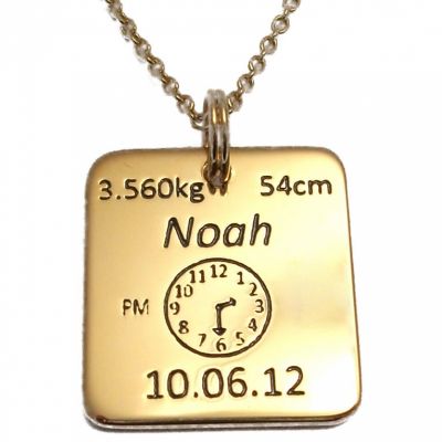 M�daille de naissance carr�e avec cha�ne (plaqu� or jaune) par Milo