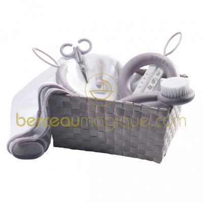 Corbeille de toilette et accessoires poudr� rose par B�aba
