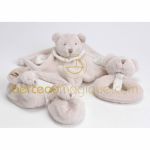 Coffret naissance doudou chaussons hochet Petit Ours - Amadeus