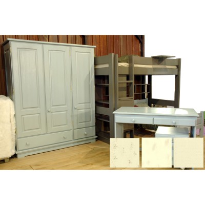 Armoire 3 portes Dominique en laqu� : us� / patin� / antique (12 teintes) par Mathy by bols