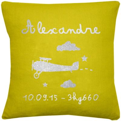 Coussin de naissance jaune personnalisable (45 x 45 cm)