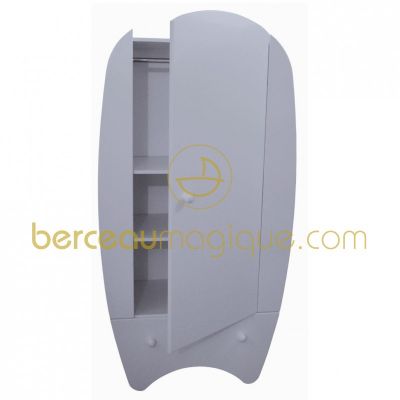 Armoire Montr�al gris par Candide
