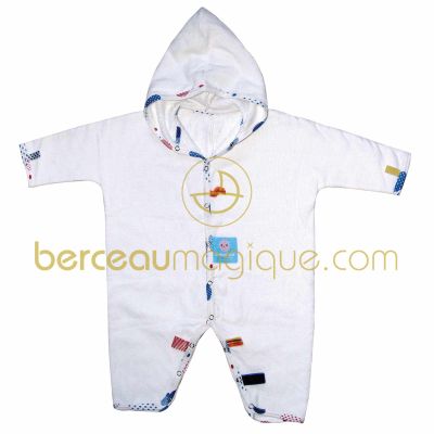 Cape de bain blanche �tiquettes par Snoozebaby