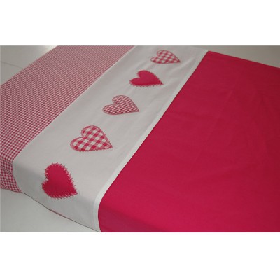 Drap de lit coeur patchwork fuchsia (120 x 150 cm)