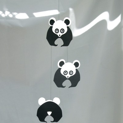 Mobile en papier pandas