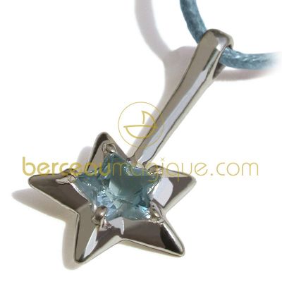 Pendentif Abracadabra Topaze bleue (Or blanc) par Mikado