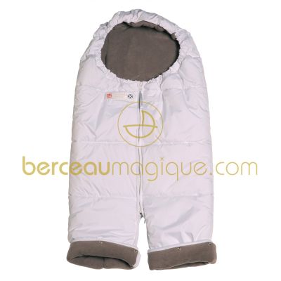 Combizip blanc et taupe (taille 2) par Red Castle