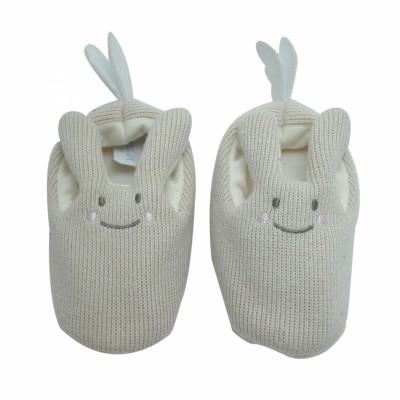 Chaussons ange lapin en maille beige par Trousselier