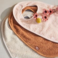 Bavoir en éponge Caramel