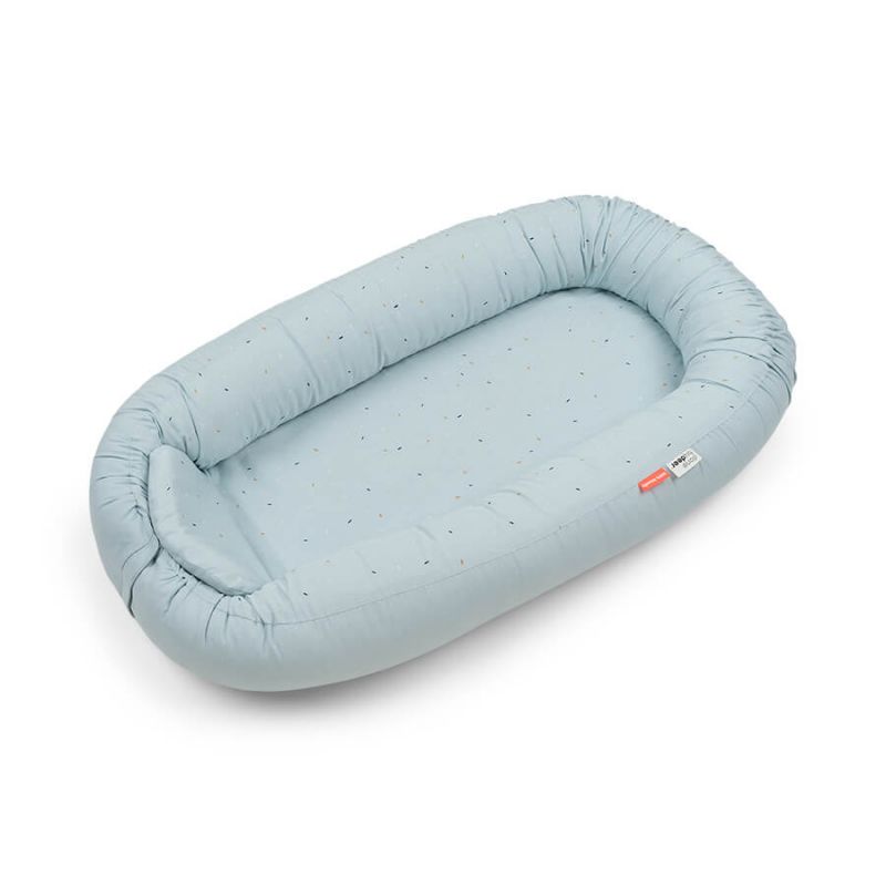 Réducteur de lit Cozy nest Confetti Bleu Done by Deer