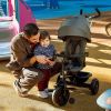 Tricycle évolutif Aston 2 Plus Malachite Grey Kinderkraft Ambiance 9