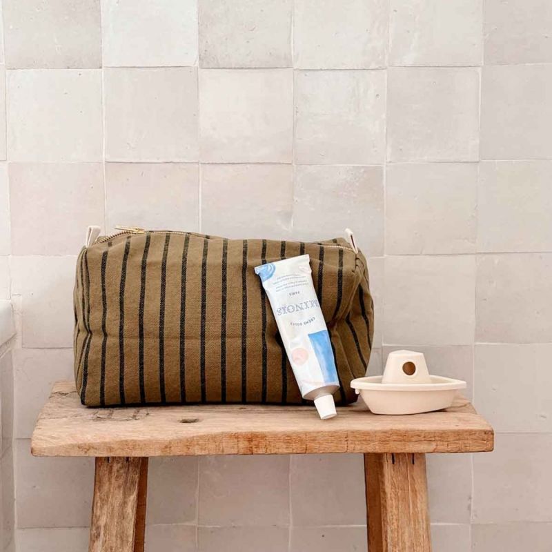 Trousse de toilette Vic Tennis Olive Rose in April Ambiance 2