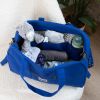 Sac à langer Basile Bleu électrique Hindbag Ambiance 2