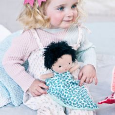 Poupée souple bébé Ari (22,5 cm)