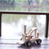 Camion chariot élévateur (29 cm)  par Plan Toys