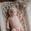 Attache sucette Hera Soft Lilac Mushie Ambiance 4
