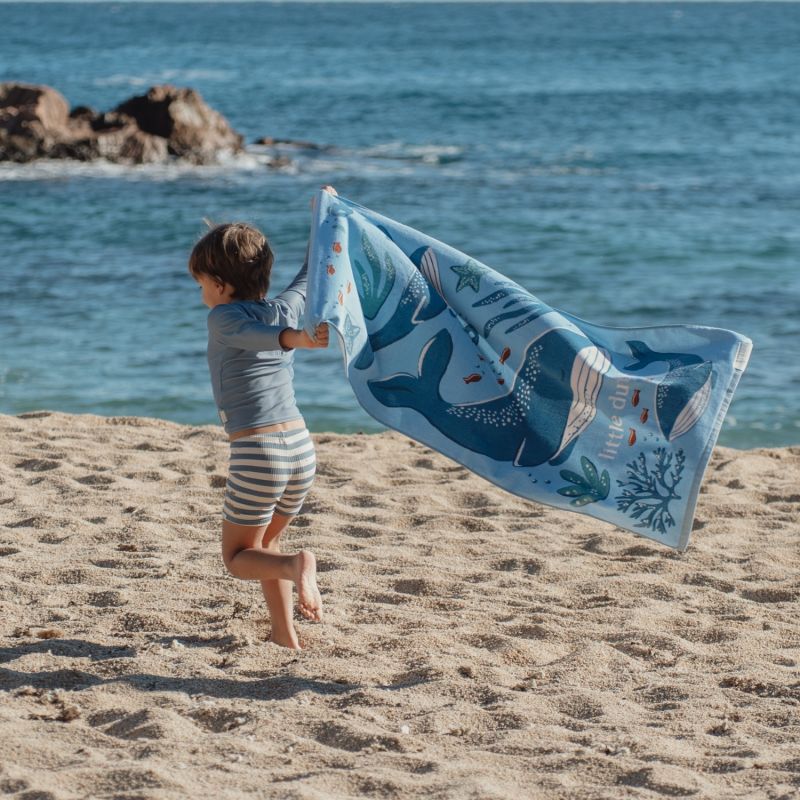Serviette de plage Ocean World Blue (60 x 120 cm) Little Dutch Ambiance 4