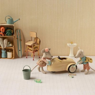 Voiture Souris Sable chaud