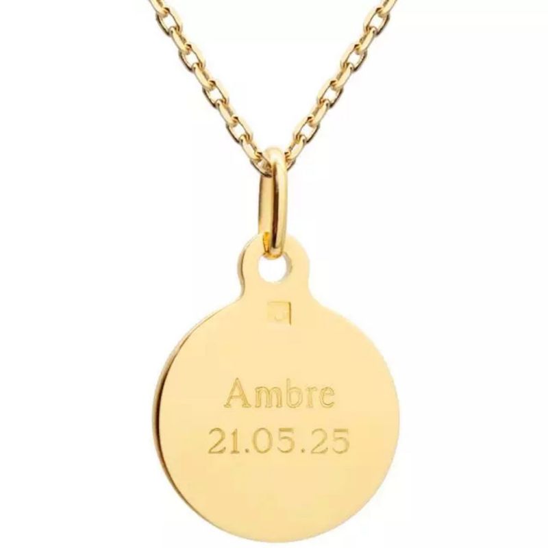 Collier chaîne médaille Ange Raphaël personnalisable (plaqué or) Petits trésors Produit 3