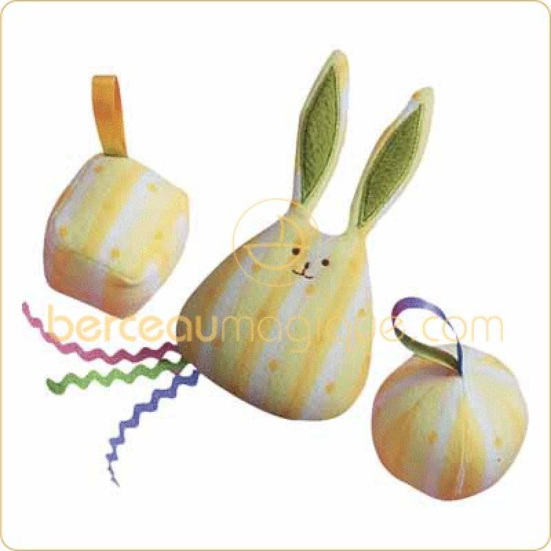 Set de 3 peluches vert et jaune (lapin, cube et balle) Trousselier