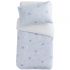 Housse de couette + taie d'oreiller imprimé Little stars étoiles bleues (100 x 140 cm) - Domiva Housse de couette + taie d'oreiller imprimé Little stars étoiles bleues (100 x 140 cm) - Domiva