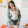Porte bébé Flip 4 en 1 Arc-en-ciel Infantino Ambiance 8