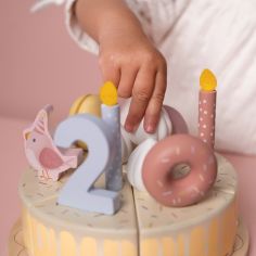 Gâteau d'anniversaire Rose