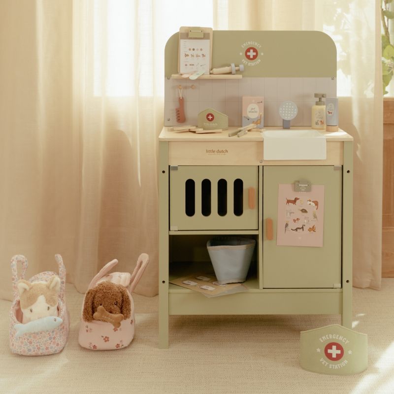 Cabinet de vétérinaire en bois FSC Little Dutch Ambiance 9