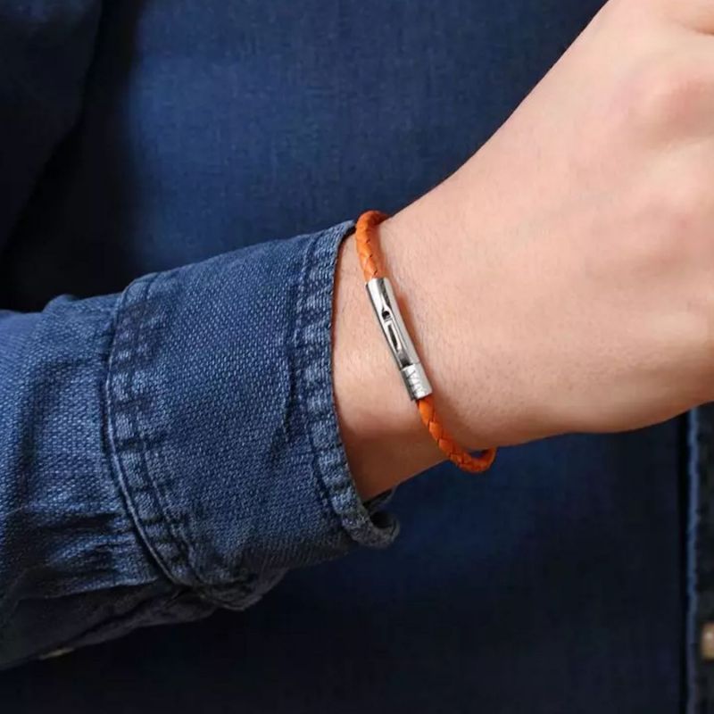 Bracelet papa tressé cuir Orange (personnalisable) Petits trésors Ambiance 2