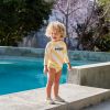 T-shirt anti-UV manches longues Rayures jaune pâle et sel marin (3-4 ans) Lässig Ambiance 2