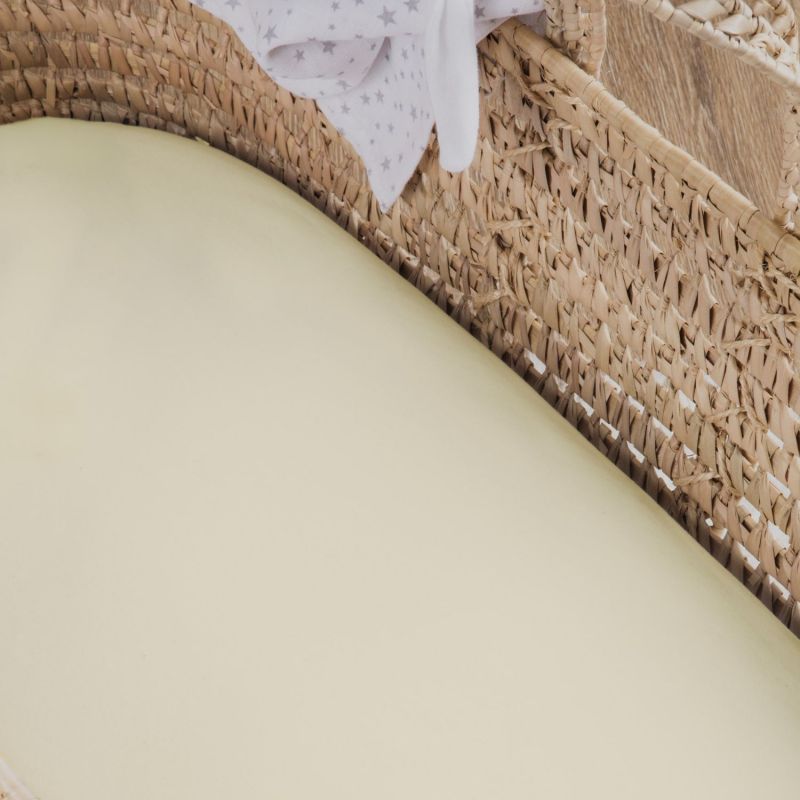 Drap housse en coton bio pour landau Ecru (76 x 30 cm) Kadolis Ambiance 2