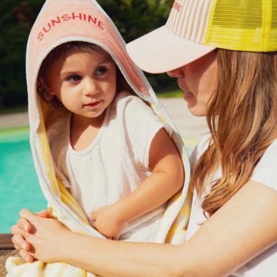 Cape de bain bébé Summer Forever Éponge rose et jaune (80 x 80 cm)