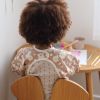 Bavoir à manches évolutif et 2 en 1 Savannah bloom Béaba Ambiance 4
