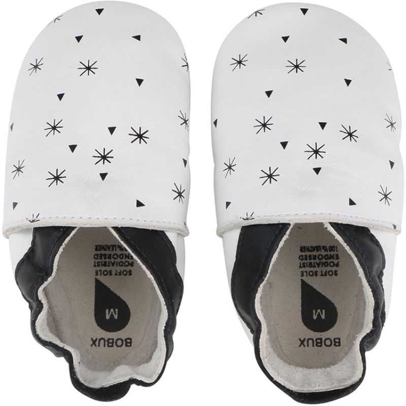 Chaussons bébé en cuir Soft soles Flocon de neige blancs (9-15 mois) Bobux
