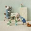 Tricycle et son abri Souris vert Maileg Ambiance 5