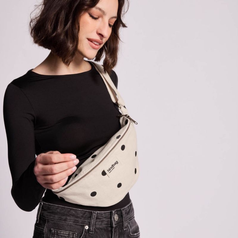 Sac banane Olivia Pois Ecru Hindbag Ambiance 7