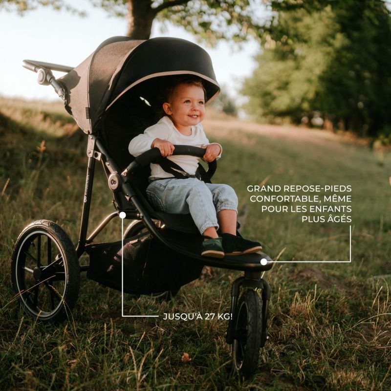 Poussette tout-terrain Helsi 2 Black Kinderkraft Ambiance 5