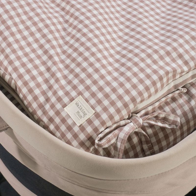 Nid d'ange et couverture Praliné Vichy Moka TOG 2,5 Walking Mum Ambiance 2