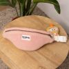 Sac banane enfant Augustin Teddy Rose poudrée Hindbag Ambiance 2
