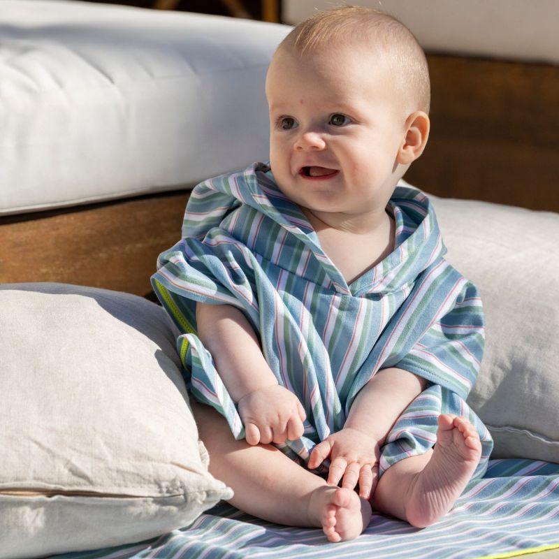 Poncho de plage Rayures Walking Mum Ambiance 3