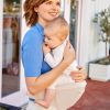 Porte bébé enfant Lift Hip Natural Beige Ergobaby Ambiance 2