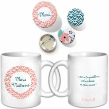 Ensemble Maîtresse avec mug et badges Eventail corail  par Les Griottes