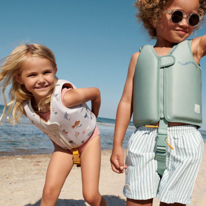 Gilet de natation Dove It comes in waves (3-4 ans) Liewood Ambiance 6