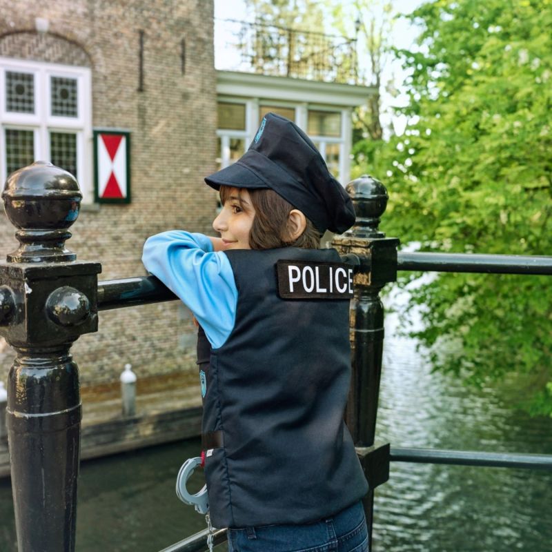 Déguisement officier de police et accessoires (4-7 ans) Souza For Kids Ambiance 8